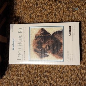 Caron Wonder Art Chocolate Lab Puppy Dog Latch Hook Craft Set NEW SEALED